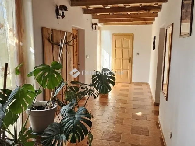 Eladó mezőgazdasági ingatlan Egerág 178 nm