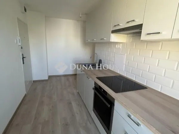 Eladó lakás Pécs, Egyetemváros 54 nm