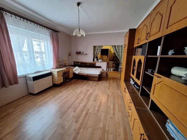 Eladó lakás Pécs 35 nm