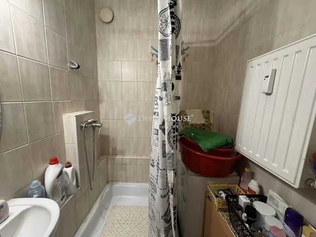 Eladó lakás Pécs, Kertváros 47 nm