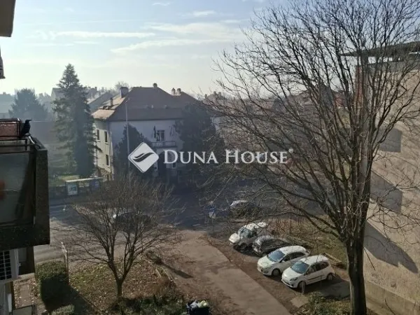 Eladó lakás Pécs, Egyetemváros 59 nm