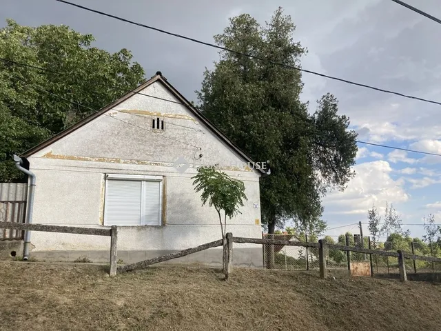Eladó ház Siklós 85 nm