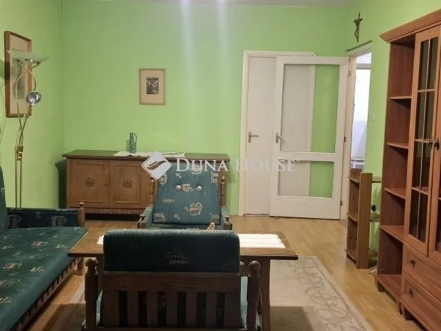 Eladó lakás Pécs, Kertváros 53 nm