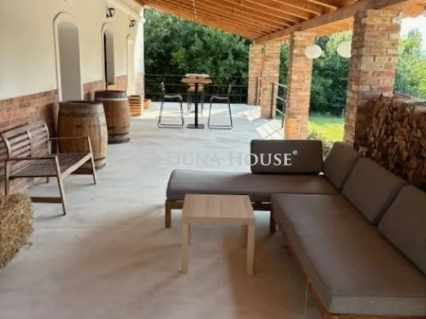 Eladó üdülő és hétvégi ház Pécsvárad 310 nm