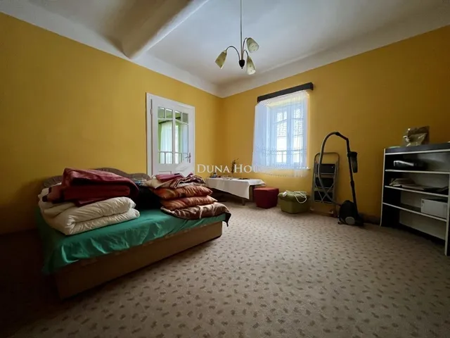 Eladó ház Véménd 120 nm