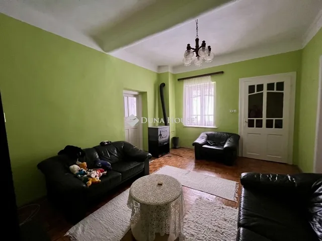 Eladó ház Véménd 120 nm