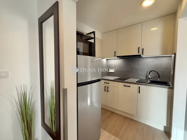 Eladó lakás Pécs 73 nm