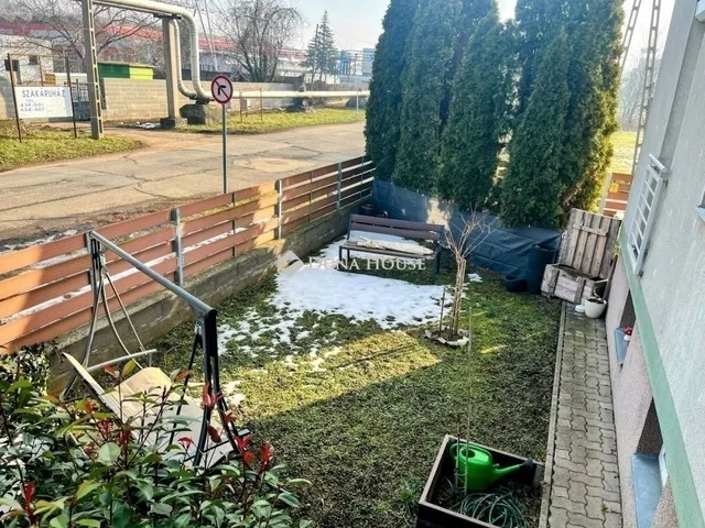 Eladó lakás Pécs 62 nm