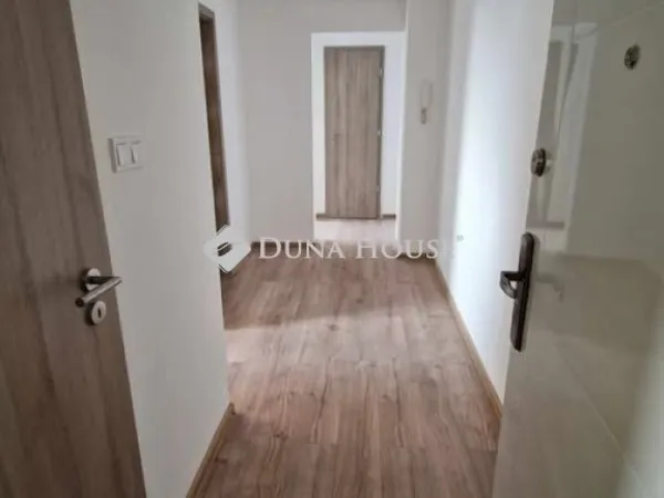 Eladó lakás Pécs 54 nm