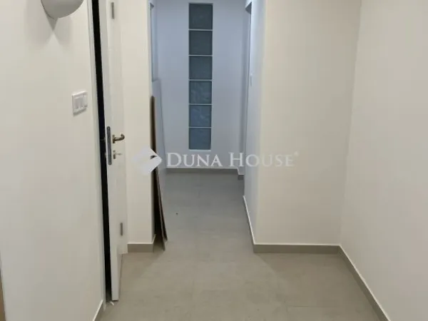 Eladó lakás Pécs 54 nm