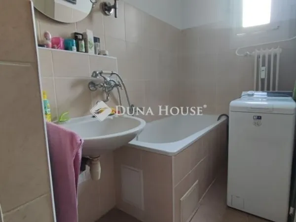 Eladó lakás Pécs 53 nm