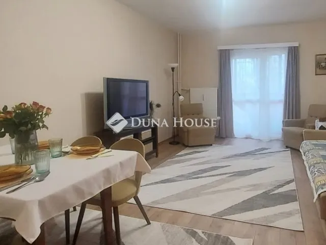 Eladó lakás Pécs, Uránváros 54 nm