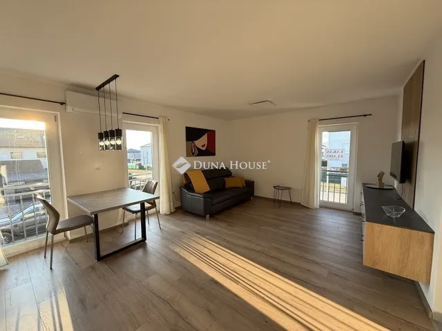 Eladó lakás Kozármisleny 44 nm