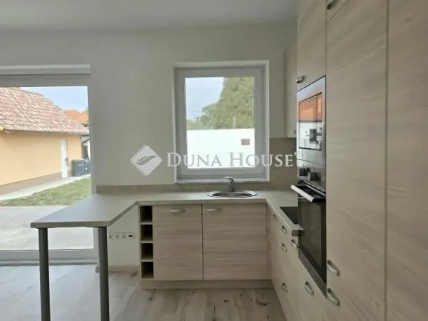 Eladó ház Szekszárd 116 nm