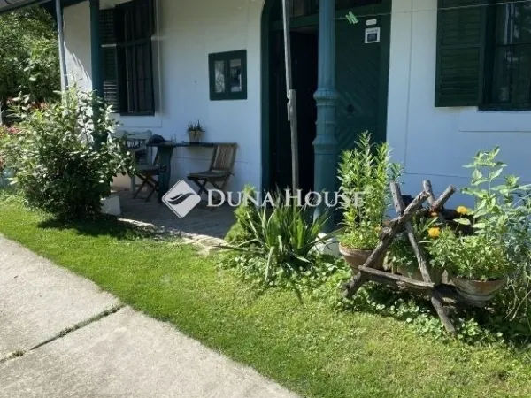 Eladó mezőgazdasági ingatlan Szekszárd 70 nm