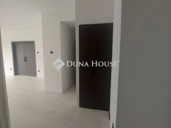 Eladó lakás Pécs 62 nm