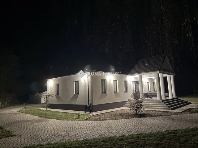 Eladó ház Szellő 124 nm