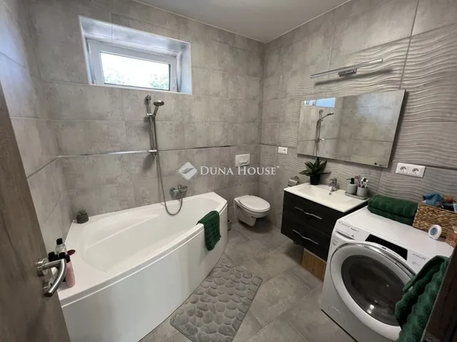 Eladó ház Szellő 124 nm