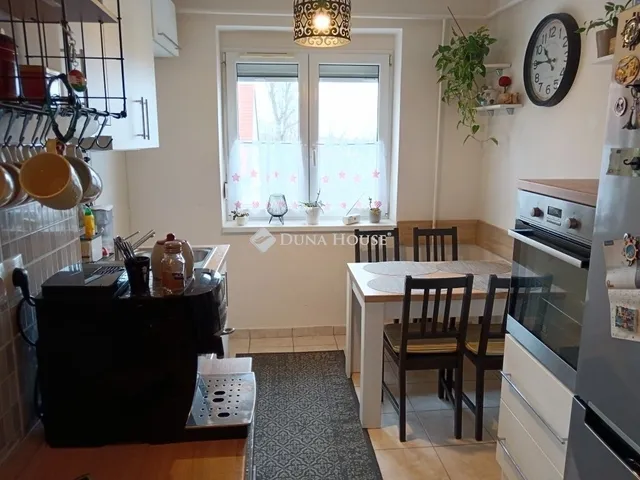 Eladó lakás Pécs 64 nm