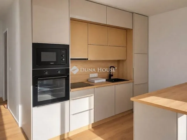 Eladó ház Pécs, Ledina 95 nm