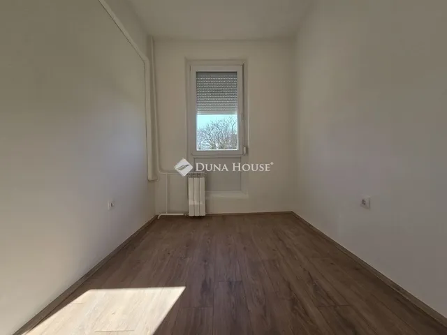Eladó lakás Pécs 39 nm