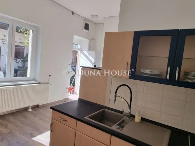 Eladó lakás Pécs 49 nm