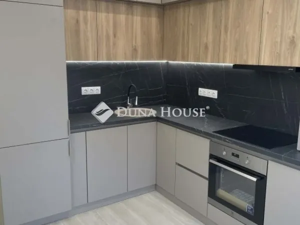 Eladó lakás Pécs 64 nm