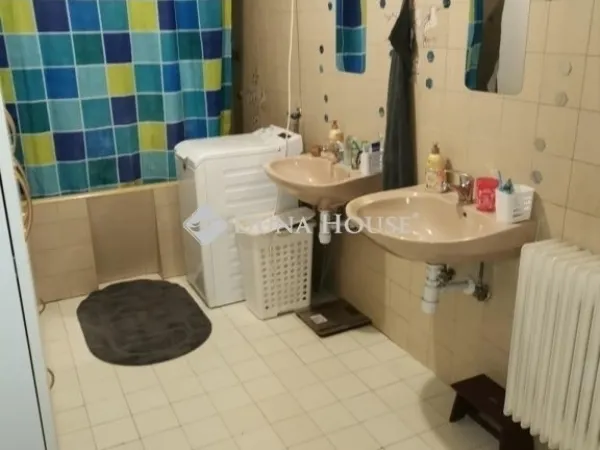 Eladó lakás Pécs 79 nm