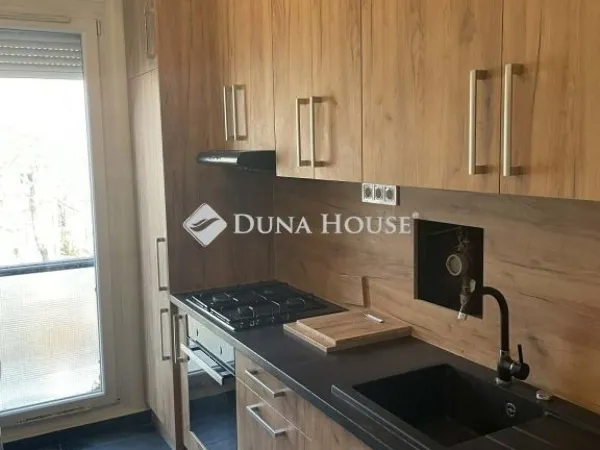 Eladó lakás Pécs, Egyetemváros 54 nm