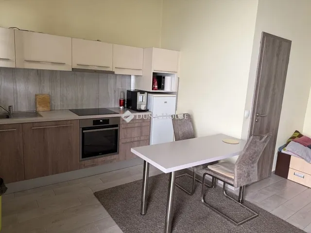 Eladó lakás Pécs 85 nm