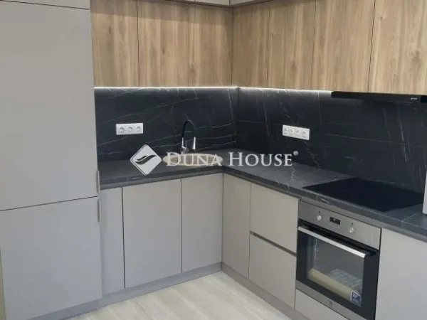 Eladó lakás Pécs, Kertváros 64 nm