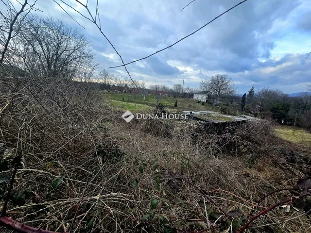 Eladó telek Keszü 1389 nm