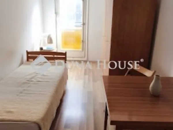 Eladó lakás Pécs, Kertváros 47 nm