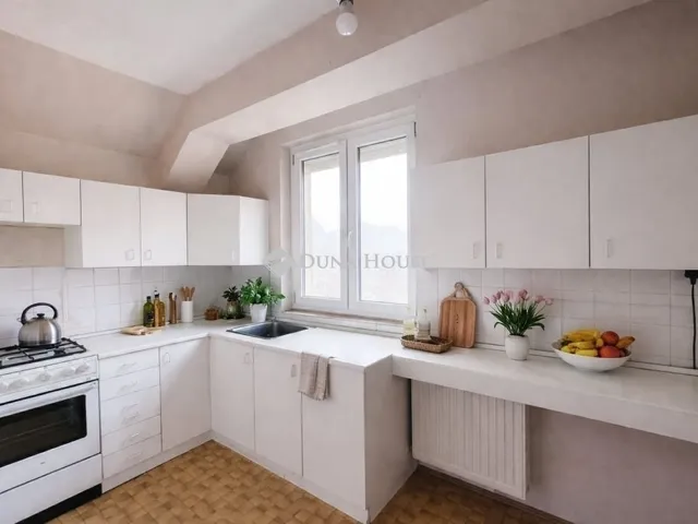 Eladó lakás Pécs 74 nm