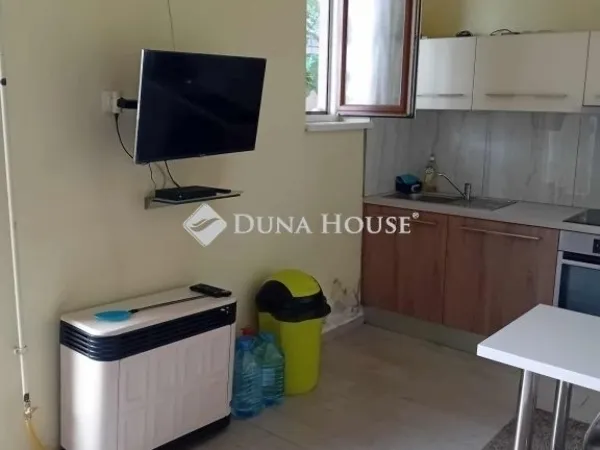 Eladó lakás Pécs 85 nm