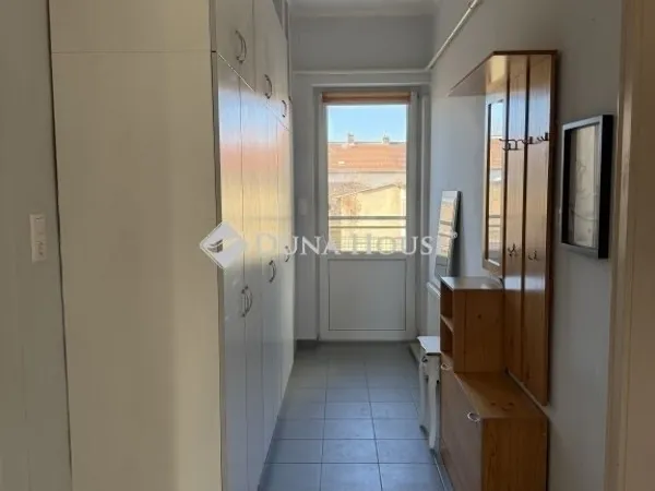 Eladó lakás Pécs, Belváros 106 nm