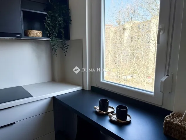 Eladó lakás Pécs, Kertváros 52 nm