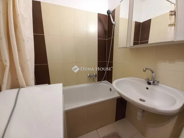 Kiadó lakás Pécs 52 nm