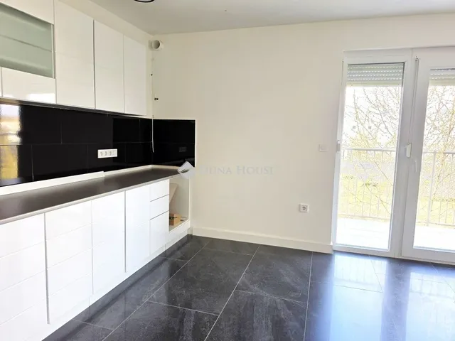 Kiadó lakás Pécs 62 nm