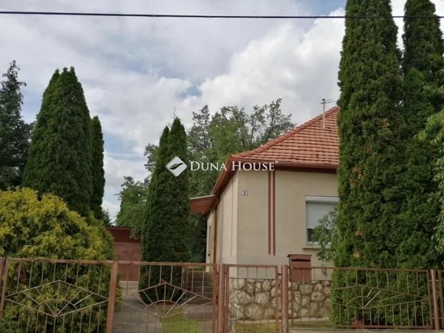 Eladó ház Pécsvárad 120 nm