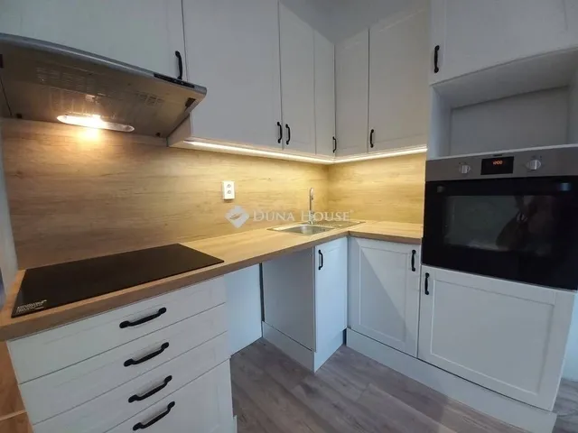 Eladó lakás Pécs 46 nm