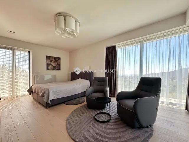 Eladó ház Pécs 223 nm