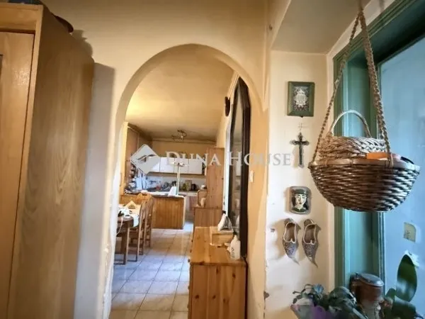 Eladó lakás Pécs 87 nm