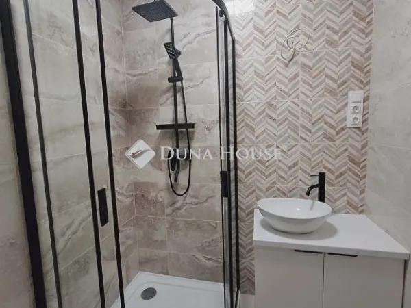 Eladó lakás Pécs 61 nm