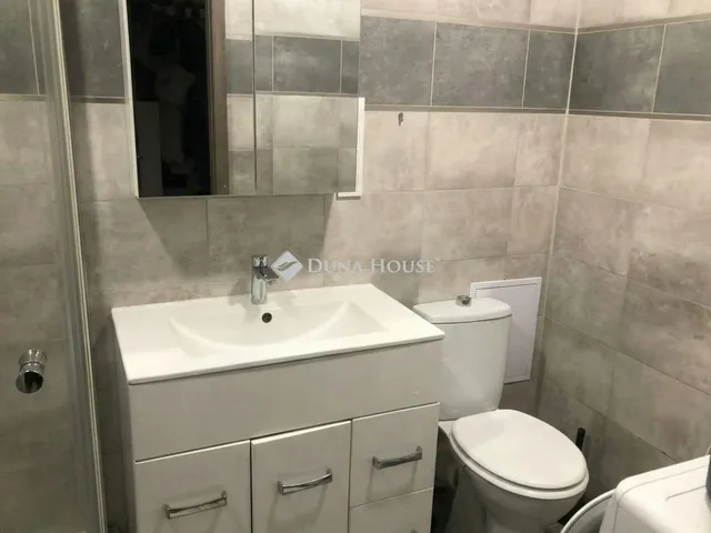 Eladó lakás Pécs 57 nm