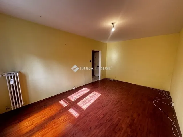 Eladó lakás Pécs, Kertváros 47 nm