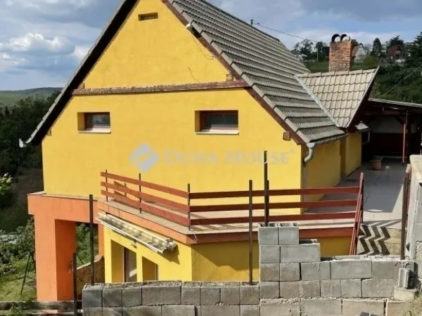 Eladó ház Pécs, Makár 120 nm