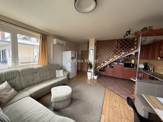 Eladó lakás Pécs 91 nm