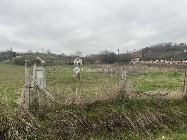 Eladó telek Mecseknádasd 1446 nm