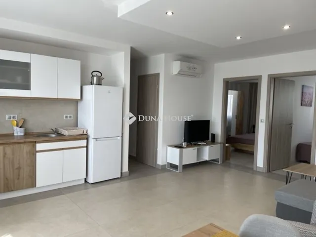 Kiadó lakás Pécs 66 nm